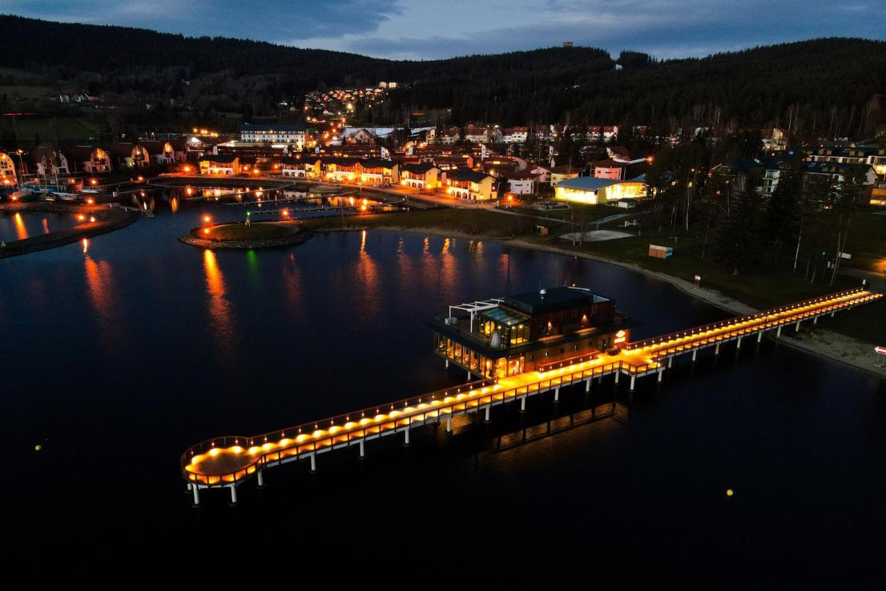 Moli Apartman S Privatni Saunou - Molo Lipno Resort ลิปโนนัดเวิลตาวู ภายนอก รูปภาพ