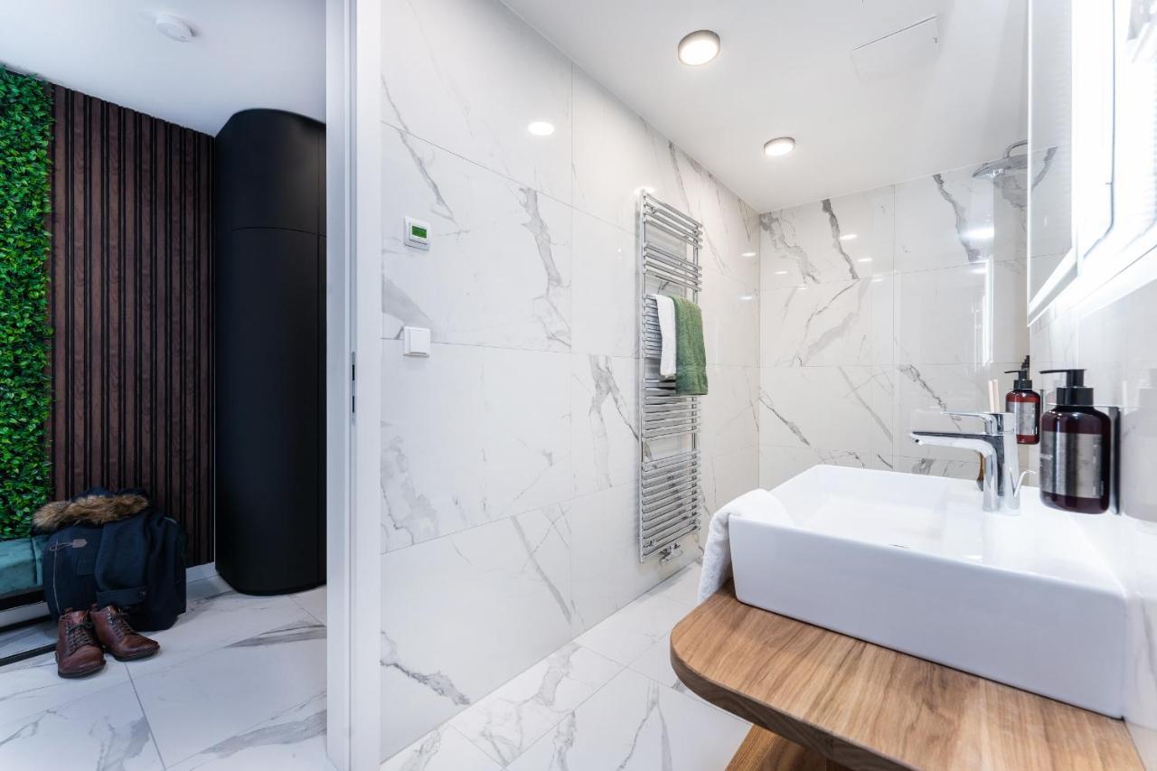 Moli Apartman S Privatni Saunou - Molo Lipno Resort ลิปโนนัดเวิลตาวู ภายนอก รูปภาพ